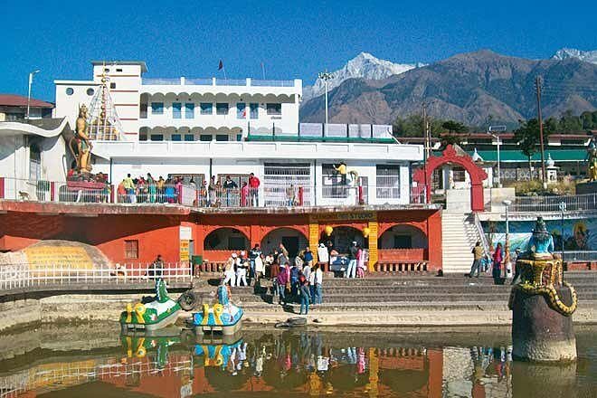 Chamunda Devi Temple., Best places to visit in Dharamshala