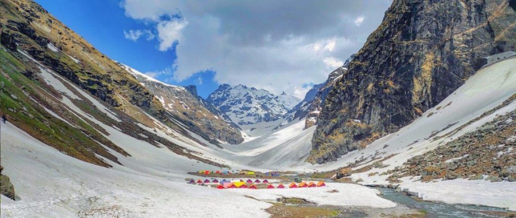 Discover the breathtaking beauty of Manali, nestled in the Himalayas, as we explore the Best Places to Visit in Manali. From snow-capped mountains to lush valleys, this enchanting destination has it all!