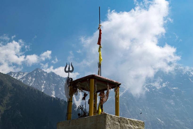 "Discover the scenic route to reach Dharamshala, where lush hills meet the sky. Follow our guide for a memorable journey to this Himalayan paradise. 🏞️✨ #DharamshalaDiaries #TravelGoals"