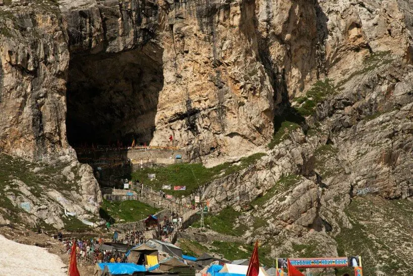 Amarnath Cave,Best Places to Visit in Kashmir