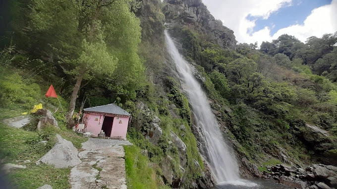 Khabru Falls Trek