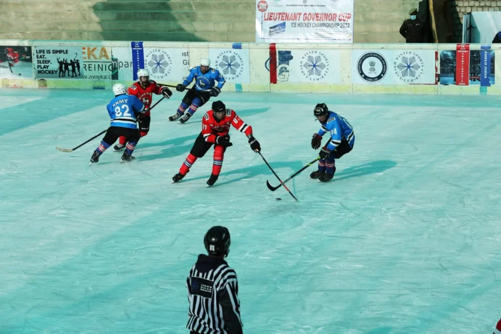 Hockey on Ice Activity in Leh