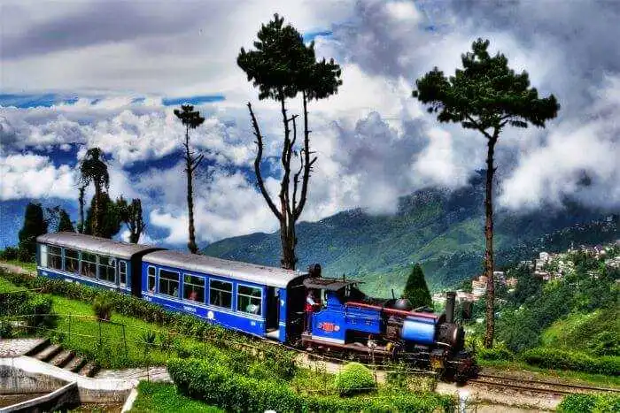 Reach Dirang by Train