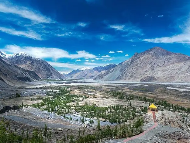 Nubra Valley Khardung-la Pass Best Places to Visit in Leh Ladakh