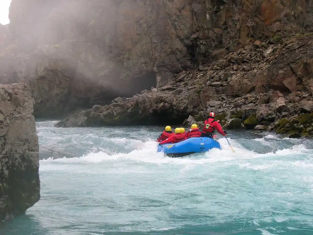 the Kameng River, rafting Things to do in Dirang