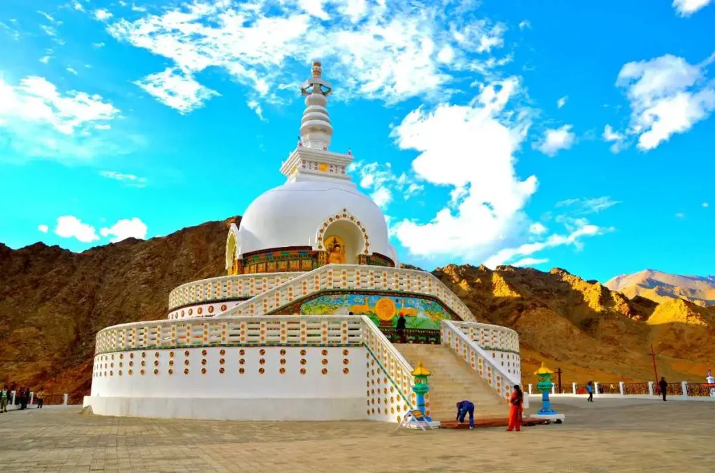Shanti_Stupa Leh Ladakh In January
