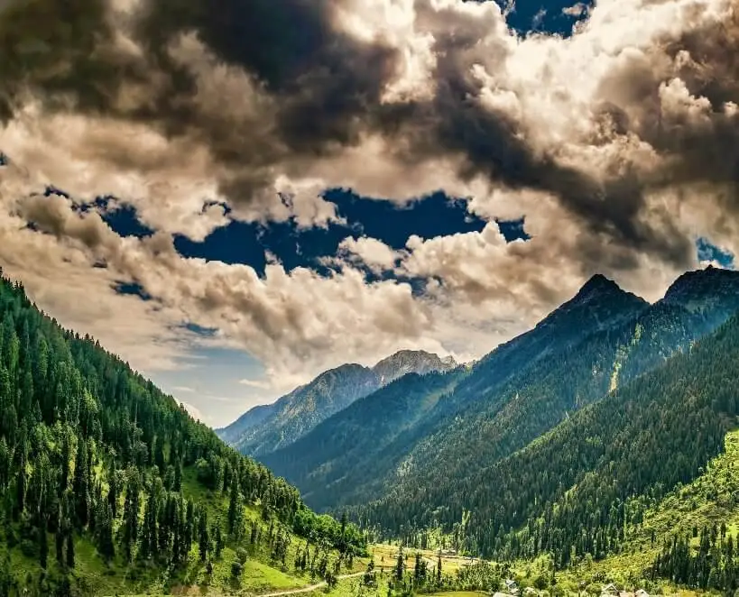 Aru valley of Pahalgam in january