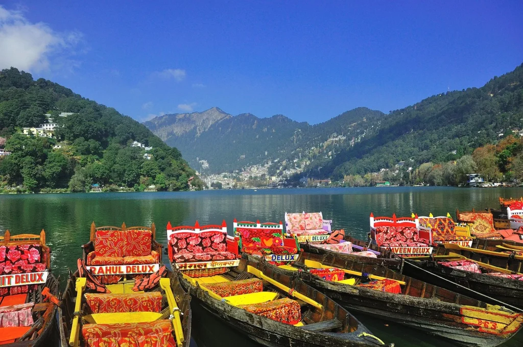 Boat ride in Naini Lake Things To Do In Uttarakhand