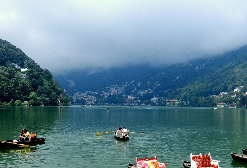 Boating on the Naini Lake Uttarakhand