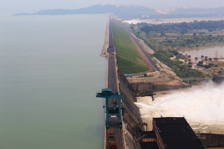 Hirakud Dam is one of the best places to visit in Odisha