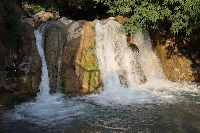 Visit the Bhatta Falls