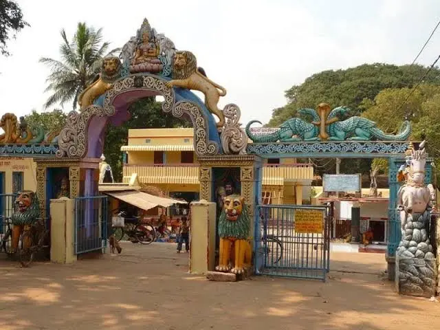 Best Things to Do in Puri is Visit the Shree Lokanath Temple