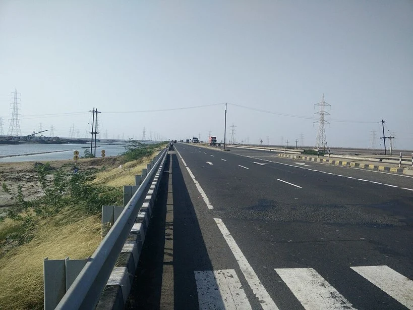 Reach Gujarat by Road