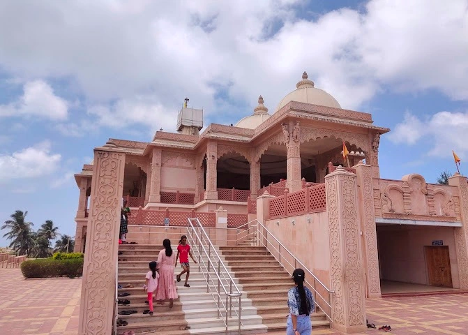 Explore the Parshuram Temple