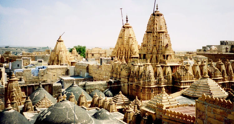 Discover the Jain temples in Jaisalmer