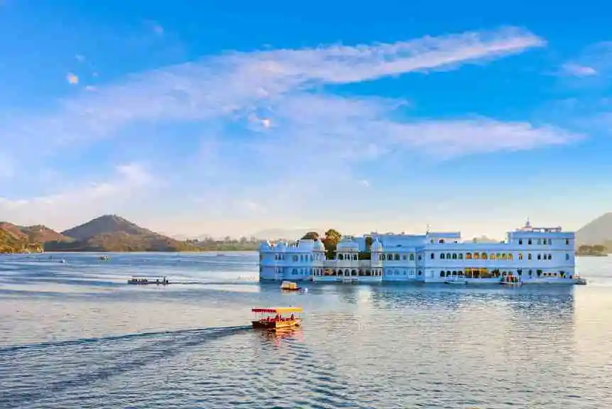 Boating on Lake Pichola in Udaipur is one of the popular activities in Rajasthan