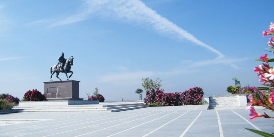 Visit the Maharana Pratap Memorial Udaipur