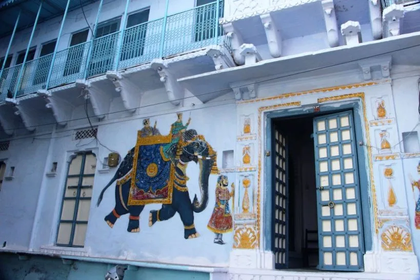 Take a heritage walk through the old city of Udaipur