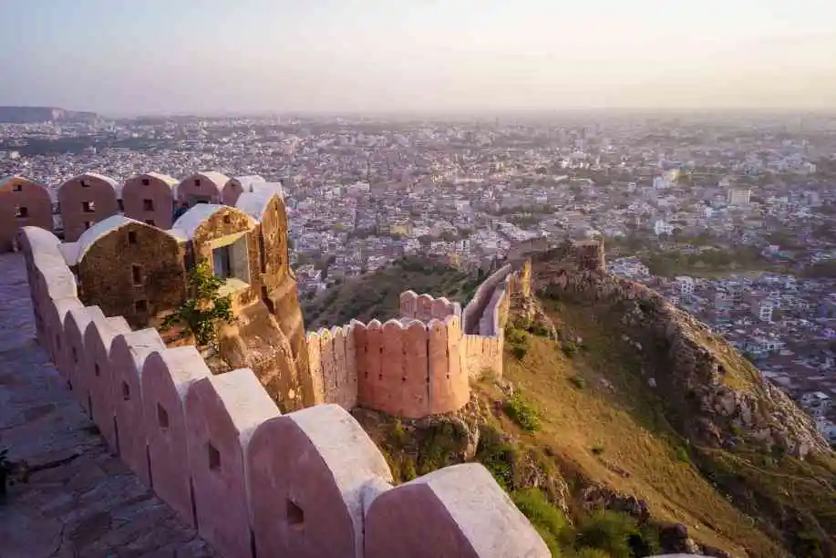 Visit Nahargarh Fort