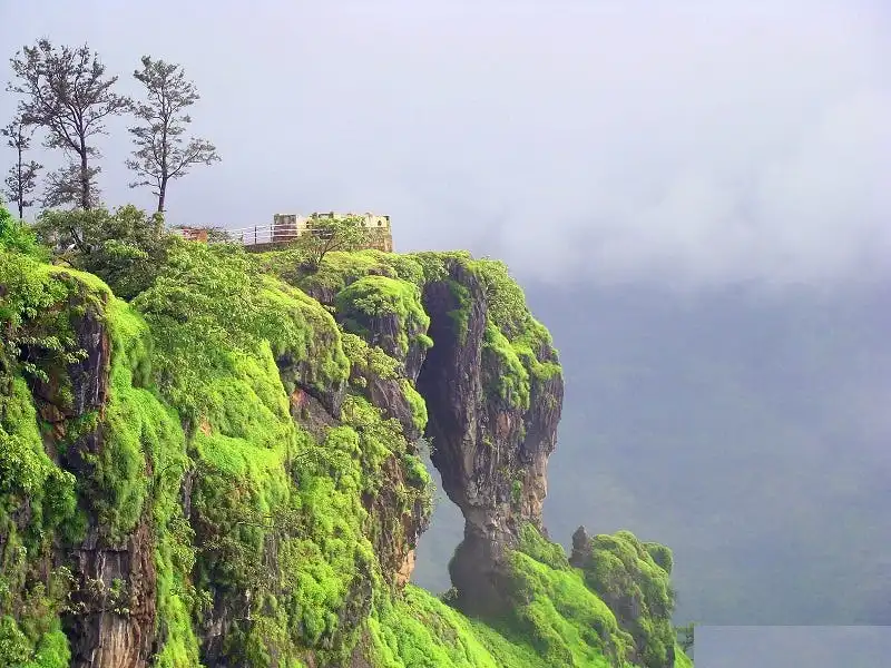 Mahabaleshwar is one of the best places to visit in India during Monsoon