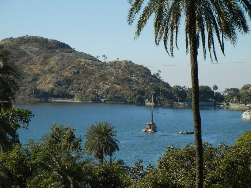 Nakki Lake