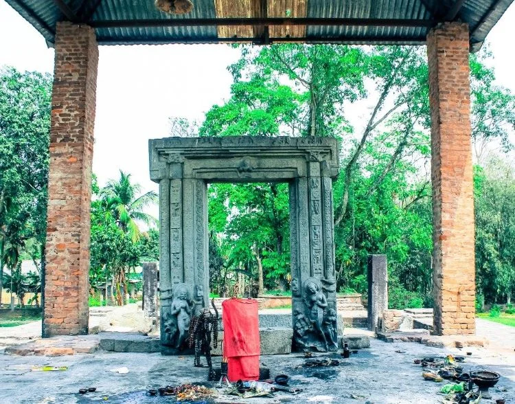 da parbatia temple in tezpur