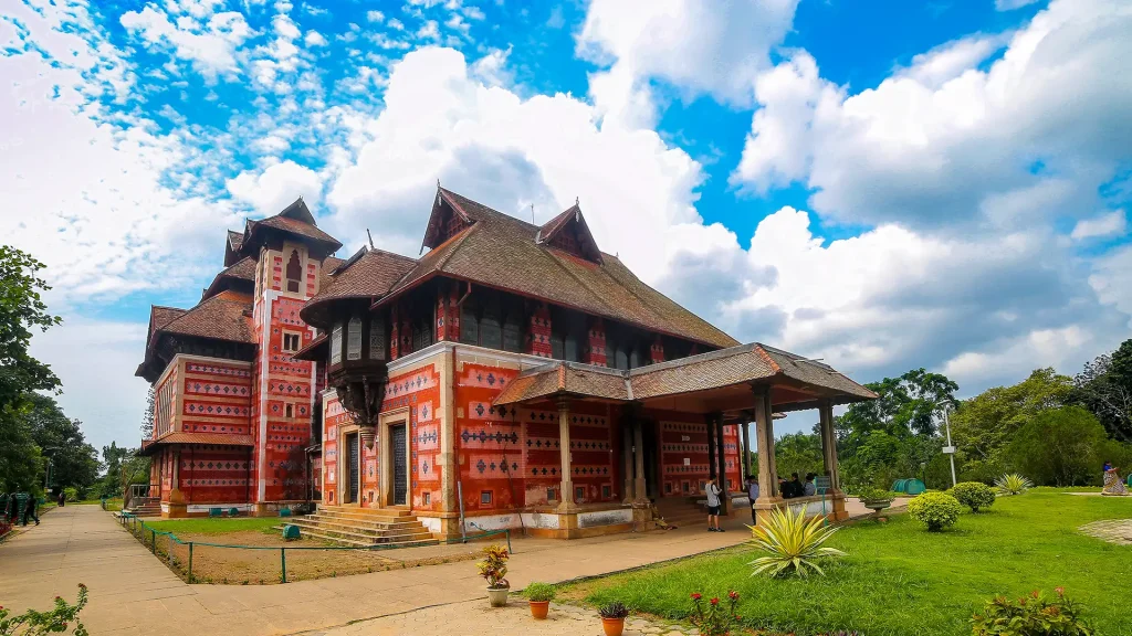 Visit Napier Museum in Trivandrum