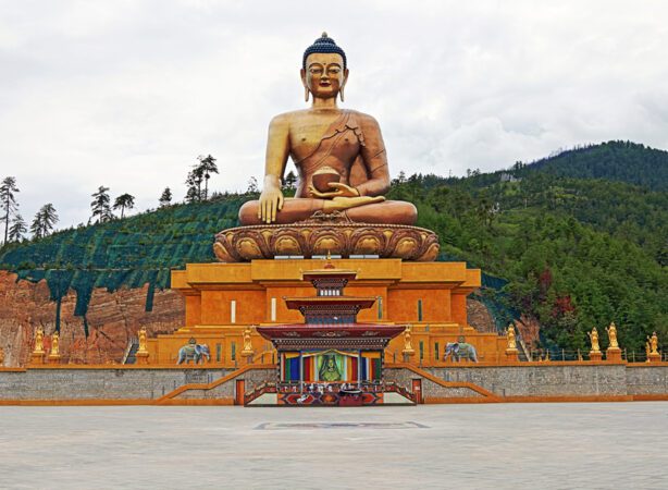 Incredible Bhutan Tour with Phobjikh