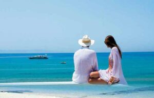 Romantic Goa Honeymoon Tour Package with Sunset Cruise