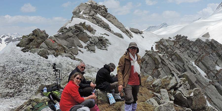 Indrahar Pass Trek