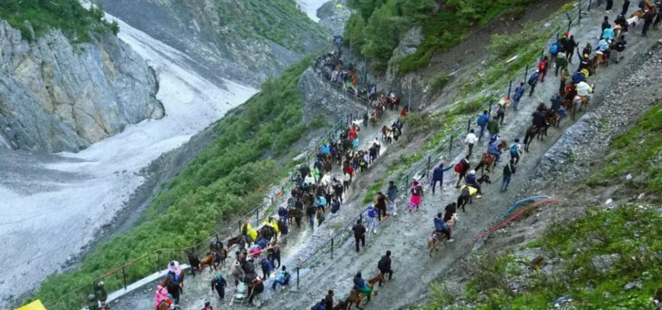 Shri Amarnath Yatra By Helicopter from Baltal 1