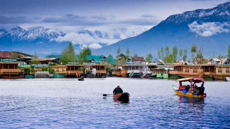 Srinagar Tour Package `